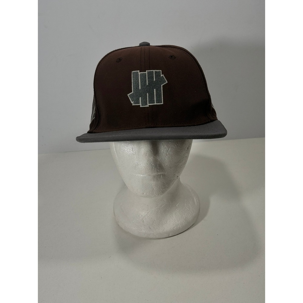 Undefeated Mens Snapback Hat Brown Grey 5 Strike Logo UND FTD Embroidered Cap